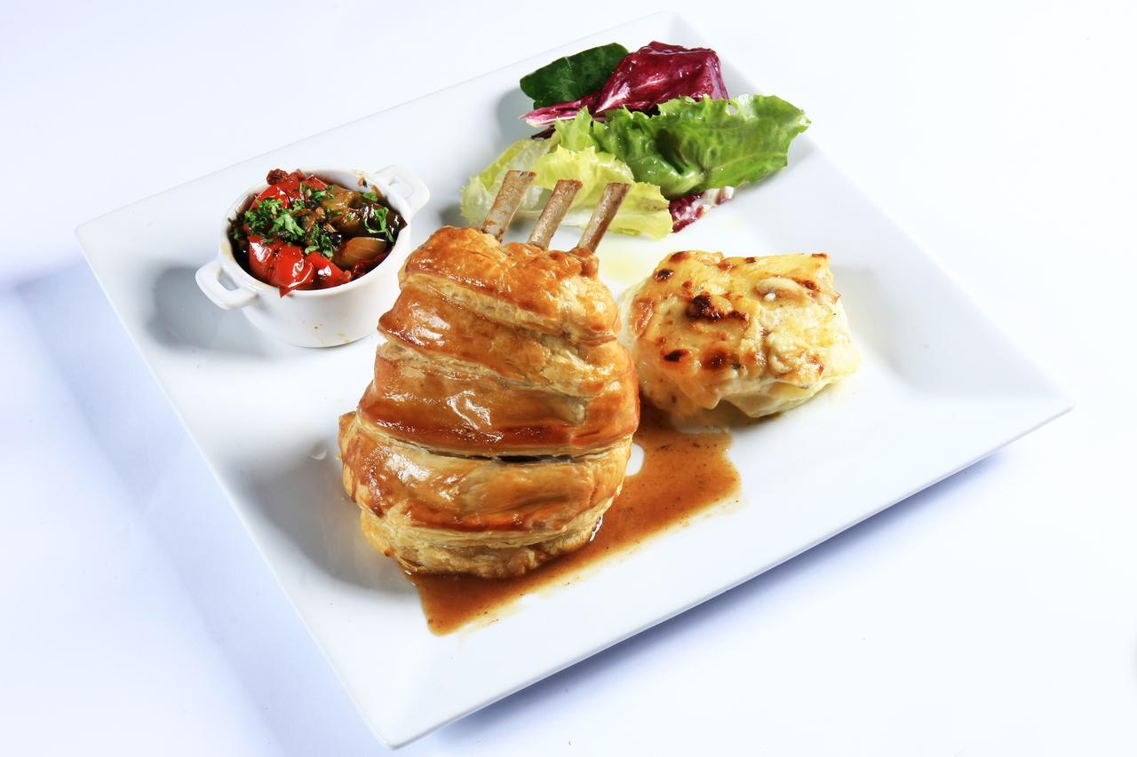 La Sorelle Hotel Golf Et Restaurant Villette-sur-Ain Εξωτερικό φωτογραφία