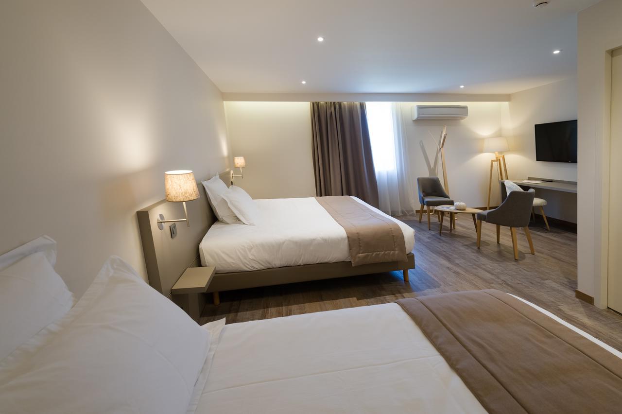 La Sorelle Hotel Golf Et Restaurant Villette-sur-Ain Εξωτερικό φωτογραφία